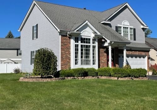 2015 Pennsbury Ln, Hanover Park, IL 60133-6712