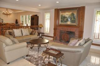 2531 Steeplechase Ln, Pomona CA  91765-3622 exterior
