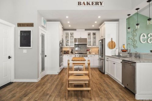 10472 Cadwell Rd, Santee, CA 92071-1076
