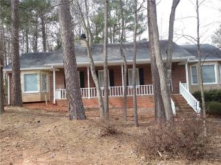 2969 Milford Ln, Marietta, GA 30008-8105