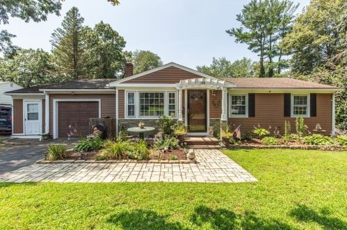 168 Hilton Rd, Warwick, RI 02889-2955