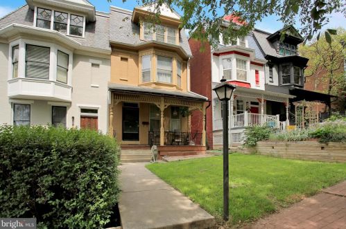 437 Lincoln St, York, PA 17401-2921