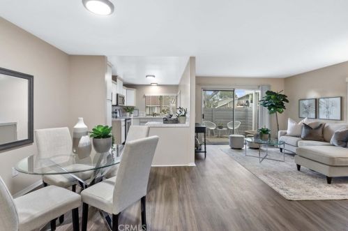 5467 Candlewood Cir, Anaheim, CA 92807-1547