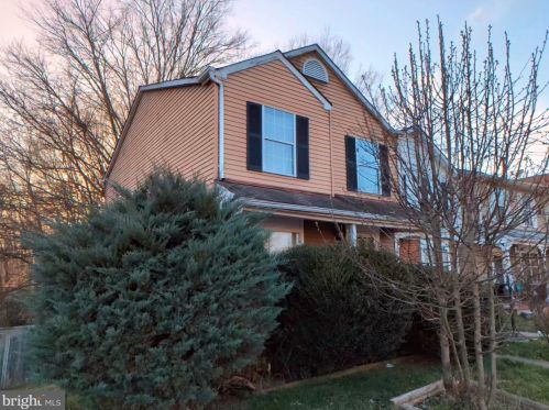 13136 Quann Ln, Woodbridge, VA 22193-4508