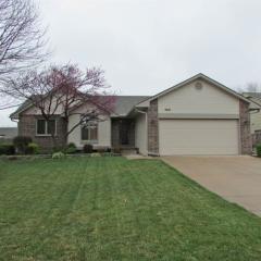 7418 Westlawn St, Wichita, KS 67212-7332