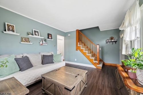 203 Hamilton Dr, Hackettstown NJ  07840-1327 exterior