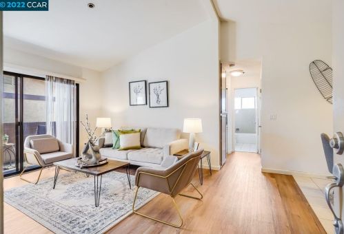 15065 Hesperian Blvd, San Leandro, CA 94578-3542