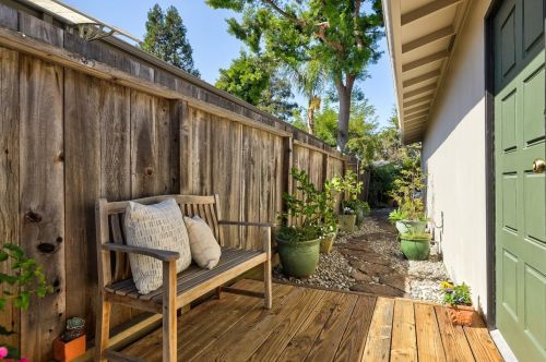 358 Fernando Ave, Palo Alto, CA 94306-2816