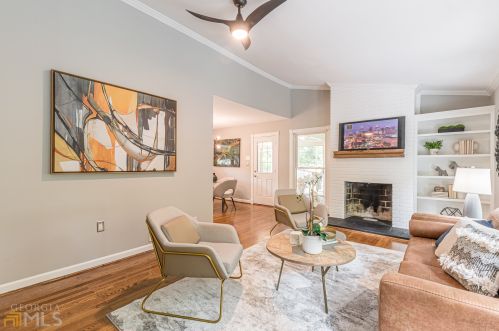 2031 Abby Ln, Atlanta GA  30345-3514 exterior