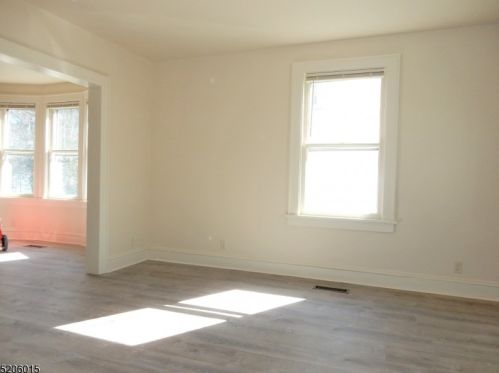 420 Sharp St, Hackettstown NJ  07840-1934 exterior