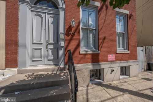 609 18th St, Philadelphia, PA 19130-3301