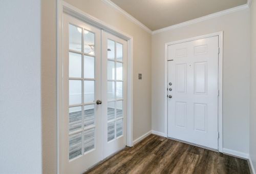 5617 Talons Crest Cir, Fort Worth TX  76179-7214 exterior