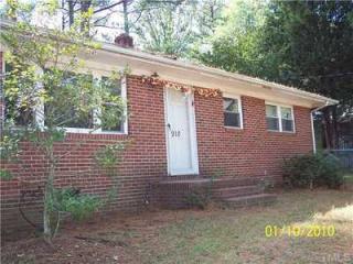 910 Larchwood Dr, Durham, NC 27713-1140