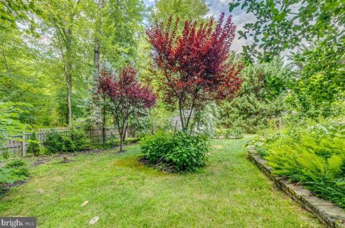 13 Colts Run Rd, Princeton NJ  08540-8593 exterior