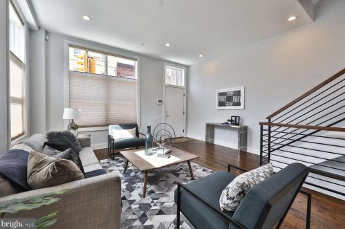 431 20 St, Philadelphia PA 19144-2401 exterior