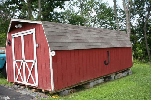 3040 Dublin Rd, Street MD 21154-1811 exterior