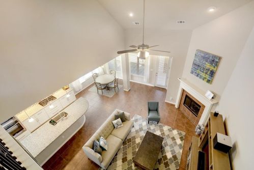 829 Catalina Ln, Austin TX  78737-4715 exterior