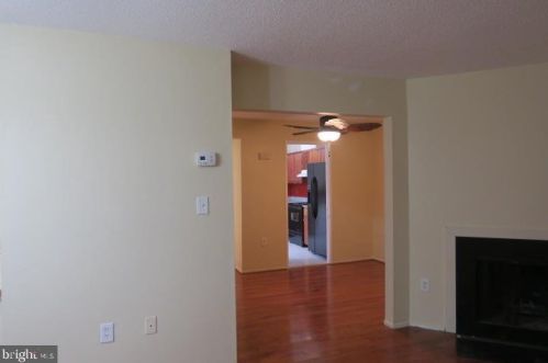 15253 Lodge Ter, Woodbridge VA  22191-3805 exterior