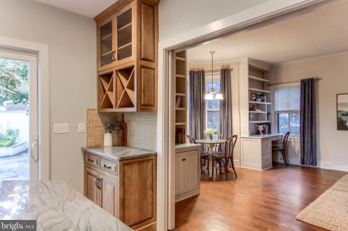 251 Hanover St, Carlisle PA  17013-1928 exterior