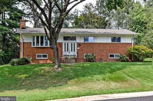 10108 Brock Dr, Silver Spring, MD 20903-1618
