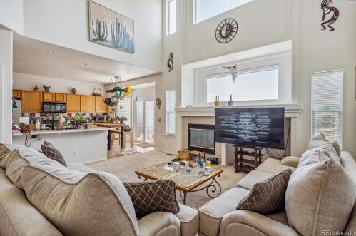 5753 Rome St, Aurora CO 80015-4590 exterior