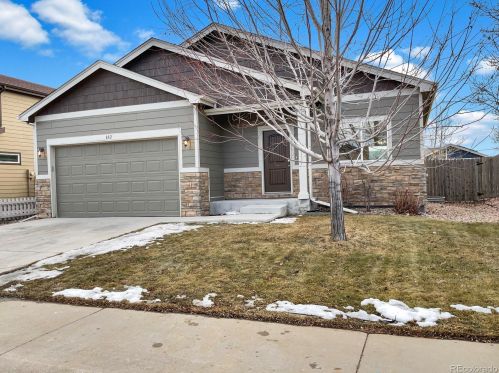 882 Carriage Dr, Milliken CO  80543-3099 exterior