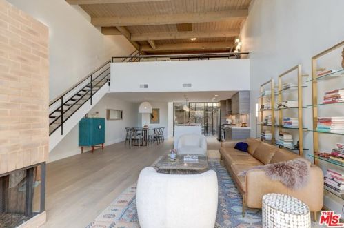1813 Arizona Ave, Santa Monica, CA 90404-1228