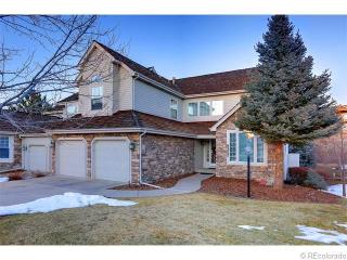 8352 Peninsula Dr, Littleton CO  80120-5517 exterior