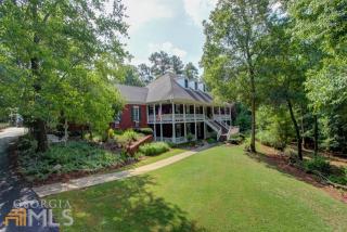 3407 Rising Fawn Trl, Suwanee, GA 30024-3642