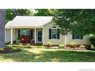 100 Margarette Ave, Catawba Heights, NC 28012-2535