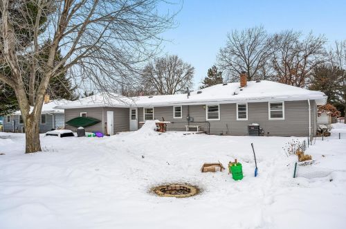 2814 Dellwood Ave, Saint Paul MN  55113-1827 exterior