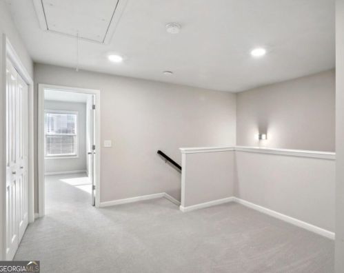 7021 Kingswood Run Dr, Atlanta GA  30340-1865 exterior