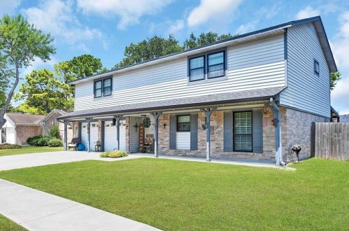 3119 Pilgrims Point Ln, Pearland, TX 77581-4433