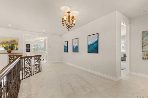 4753 Farmers Rd, Honolulu HI  96816-5443 exterior