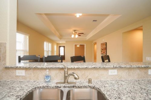 2918 Cone Flower Dr, Richmond TX 77469-5550 exterior