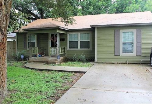 627 Anderson St, Angleton, TX 77515-4564