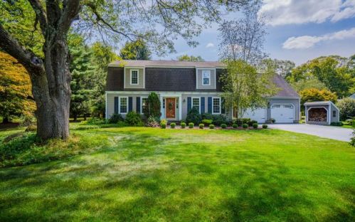 25 Cranberry Ln, Cheshire, CT 06410-3504