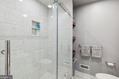 1216 23rd St, Philadelphia PA  19146-4116 exterior