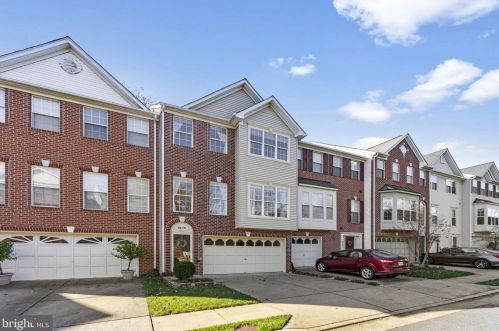 8379 Millwood Dr, Springfield, VA 22152-2854