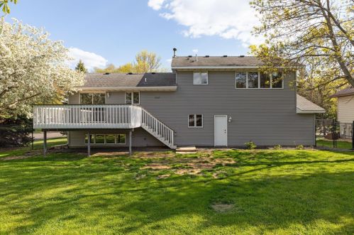 9424 Cortland Rd, Saint Paul MN  55125-9154 exterior