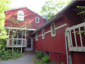 108 Gould Pond Rd, Hillsboro, NH 03244-4511