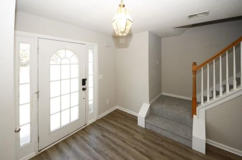 319 Daytona Dr, Mcdonough, GA 30253-8672