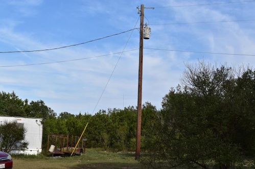 220 Cowboy Ln, Joppa, TX 78605-3555