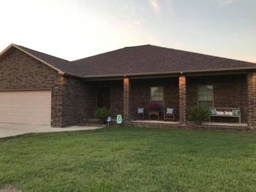 4 Village Creek Dr, Auvergne, AR 72112-3065