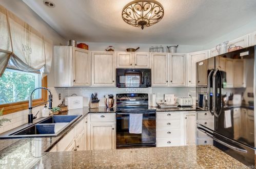 155 Johnson Dr, Loveland CO  80537-3663 exterior