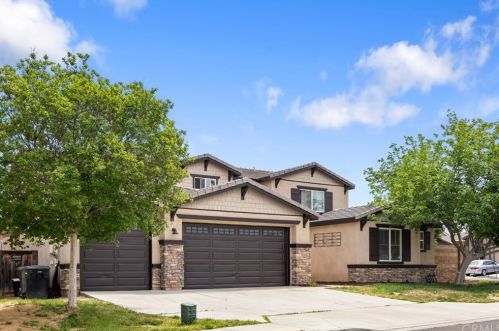505 Sparrow Ln, San Jacinto, CA 92582-6973