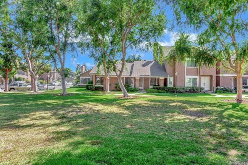 4 Denver, Irvine, CA 92604-1948