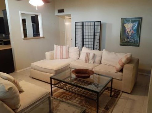 2714 Mccart Ave, Fort Worth TX  76110-2231 exterior