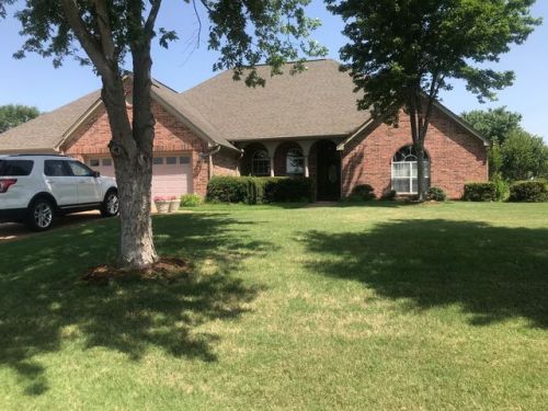 27 Saint Andrews Cv, Farelly Lake, AR 72160-2954