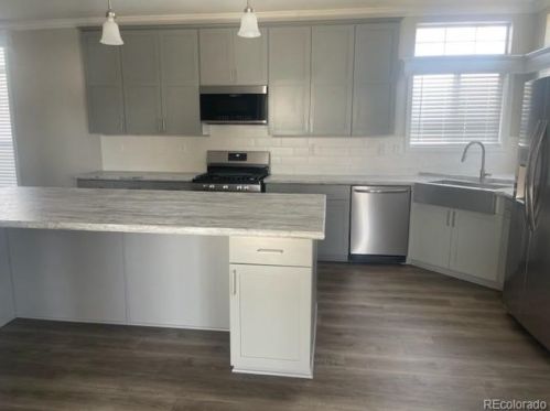 100 Juniper Cir, Fort Morgan, CO 80705-4860